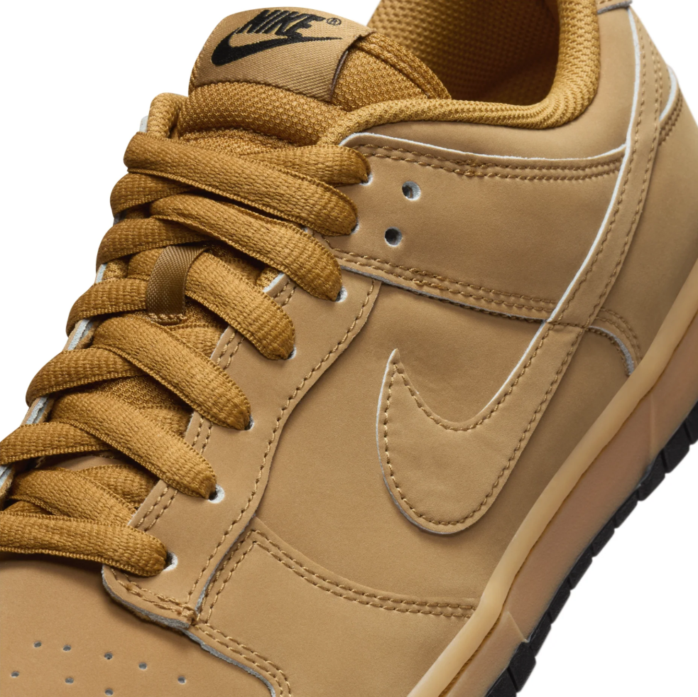 Nike Dunk Low Retro SE Wheat Gum