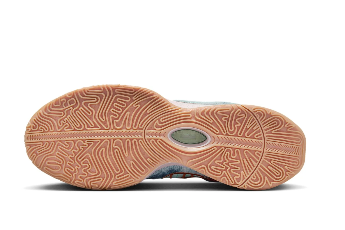 Lebron 21 Aragonite Jade Ice Blue